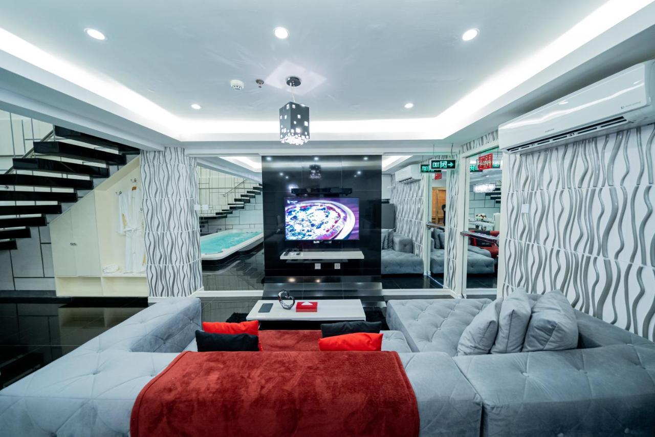 Batangas Luks Lofts Hotel & Residences מראה חיצוני תמונה