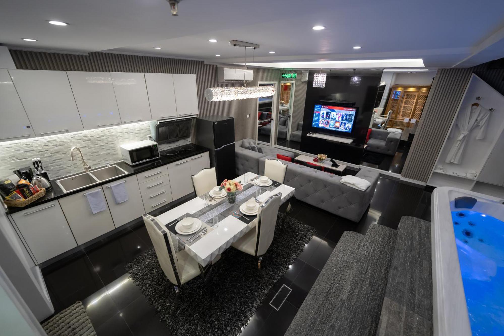 Batangas Luks Lofts Hotel & Residences מראה חיצוני תמונה