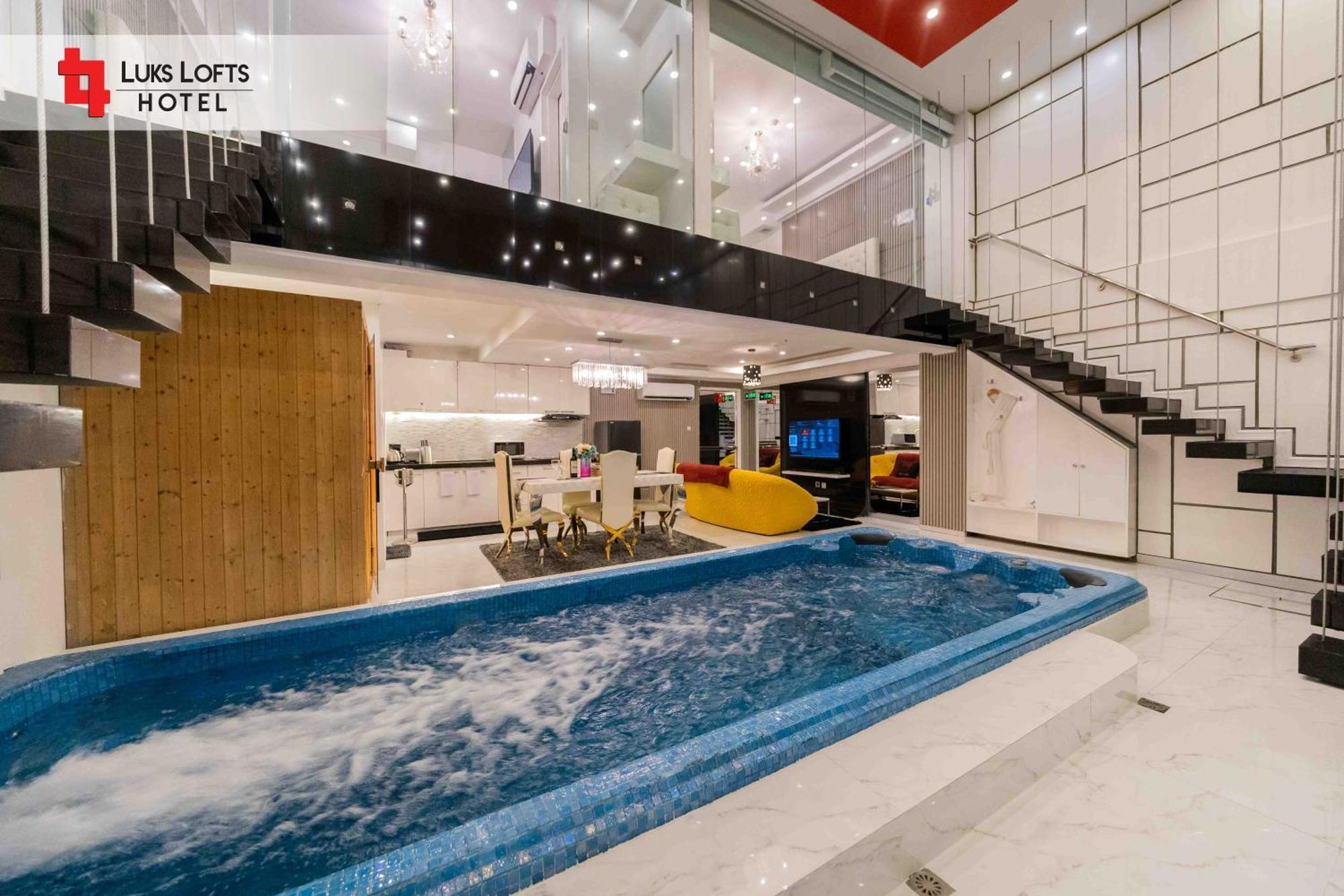 Batangas Luks Lofts Hotel & Residences מראה חיצוני תמונה