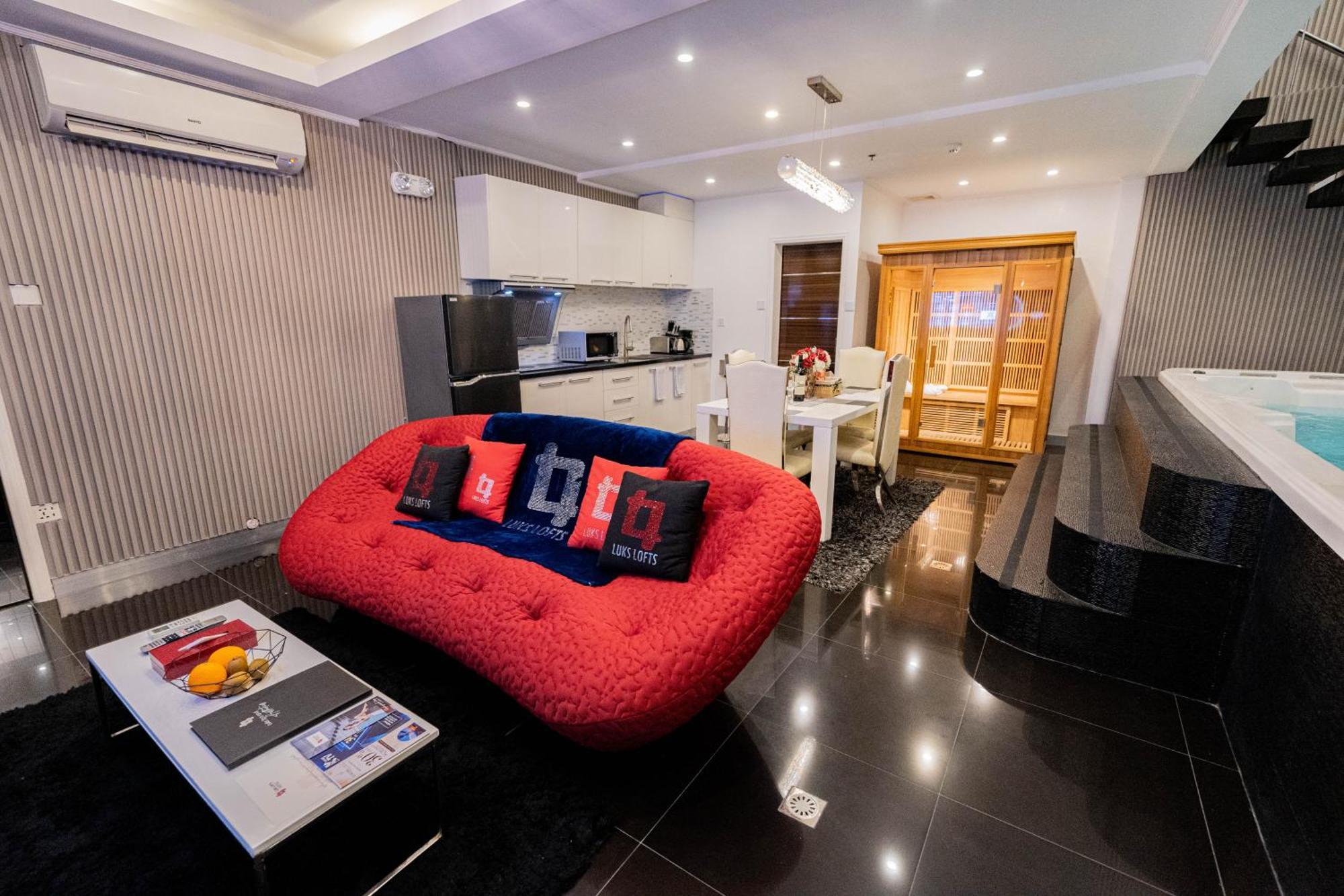 Batangas Luks Lofts Hotel & Residences מראה חיצוני תמונה