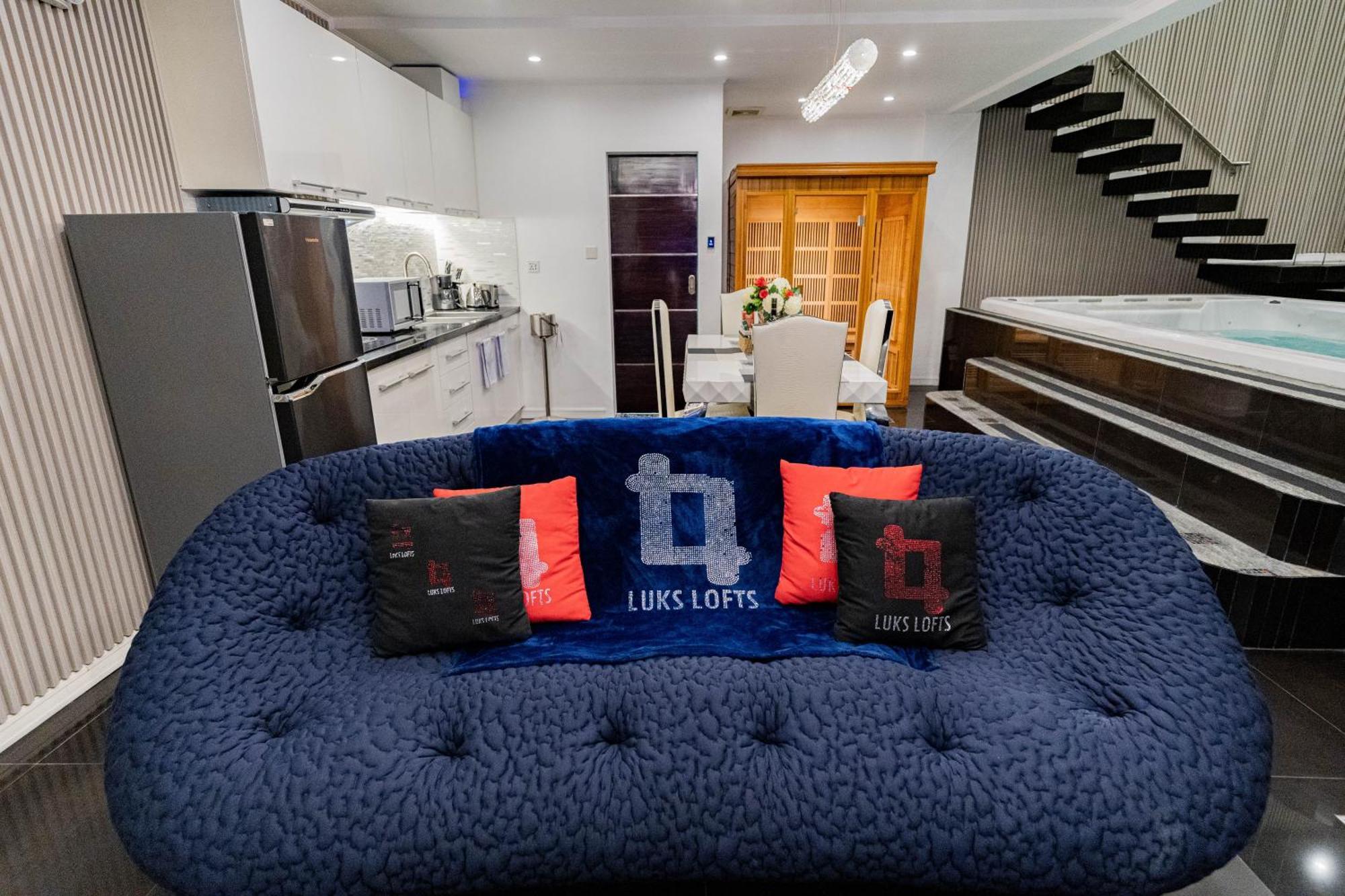Batangas Luks Lofts Hotel & Residences מראה חיצוני תמונה